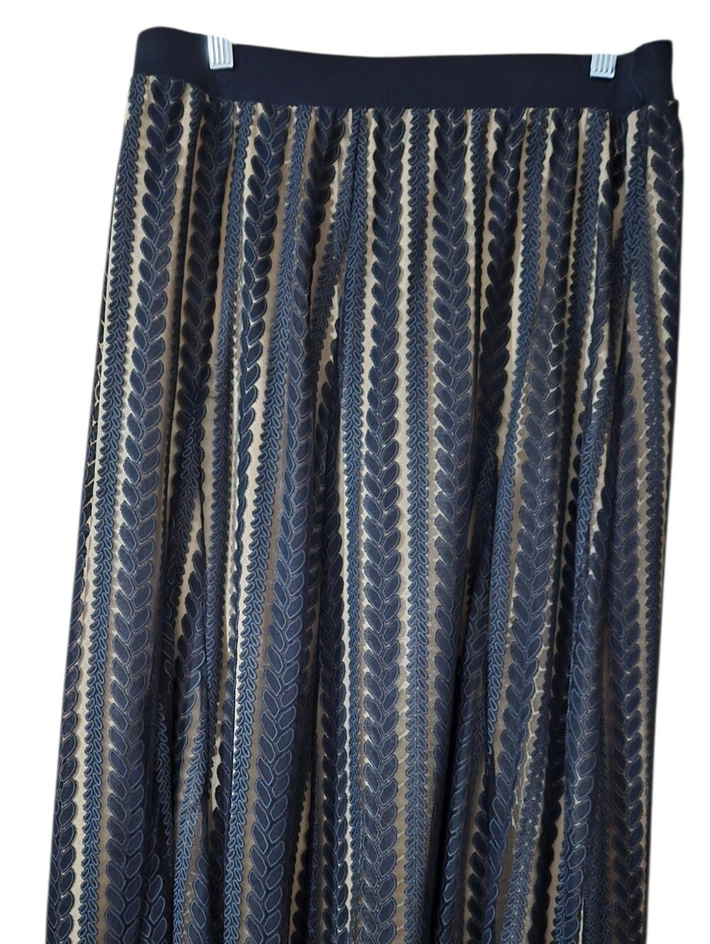 Women's Black Patterned Pleated Skirt